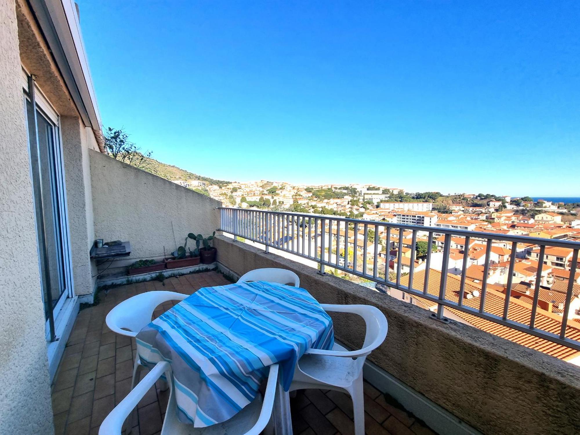 Port-Vendres: Studio Cabine Avec Terrasse, A 2 Pas Du Port - Fr-1-309-256 Port Vendres Εξωτερικό φωτογραφία